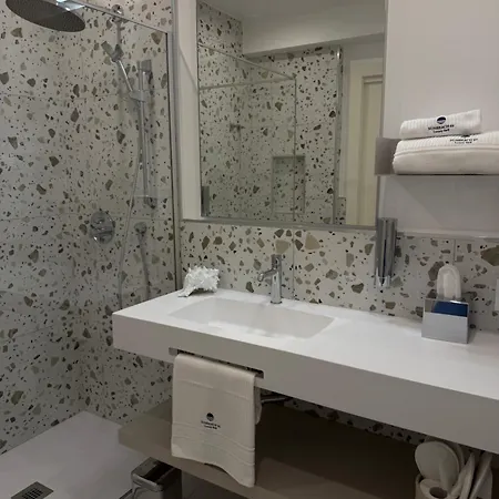 Sunbeach 44 - Skyview Frühstückspension