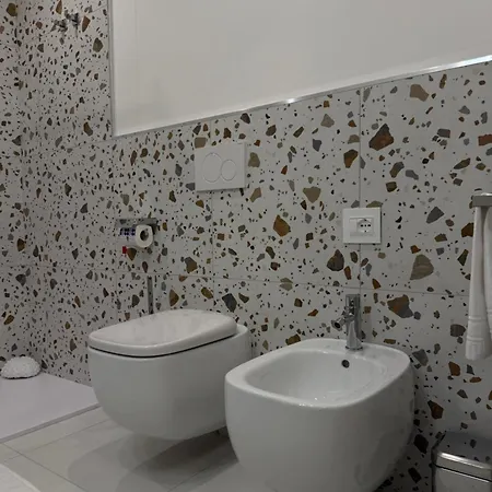 Sunbeach 44 - Skyview